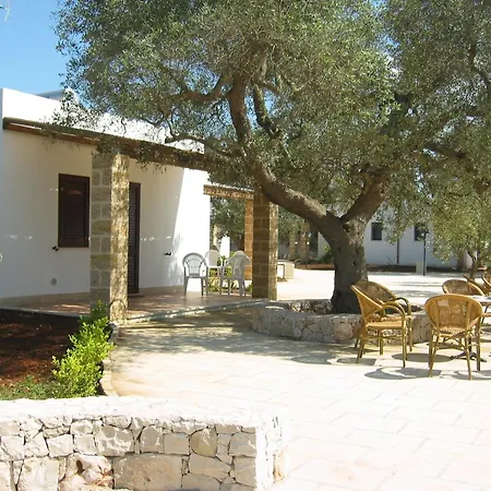 Gli Ulivi Leverano