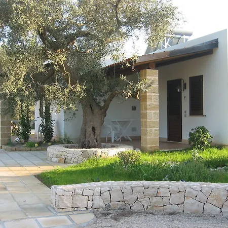 Gli Ulivi Leverano