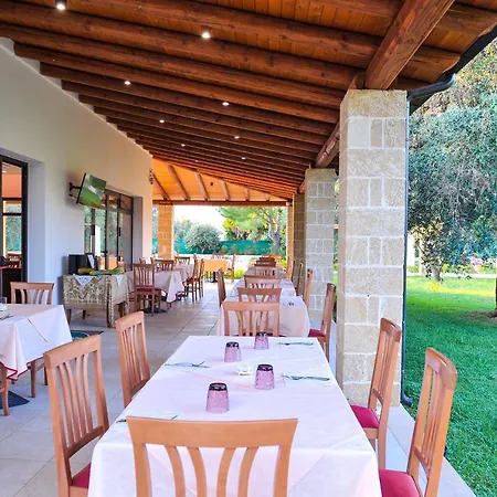 Gli Ulivi 3* Leverano